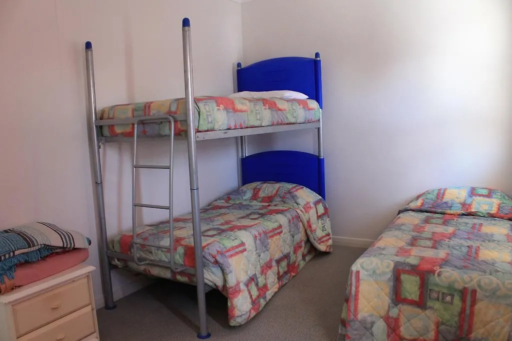 Tin Can Bay Budget Accommodation Austrálie