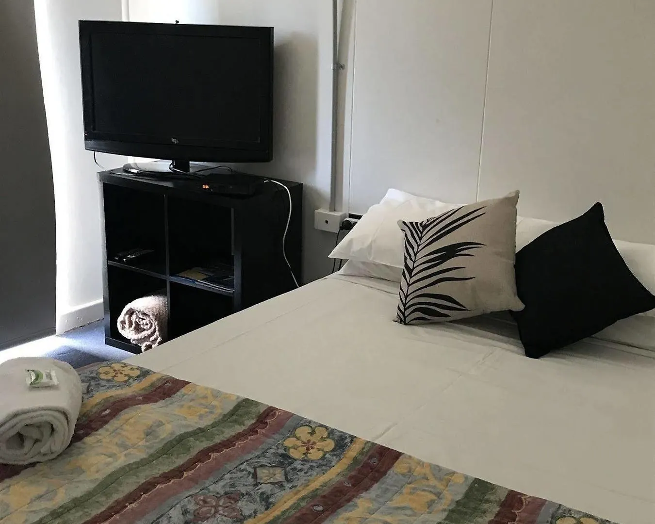 Tin Can Bay Budget Accommodation Tin Can Bay